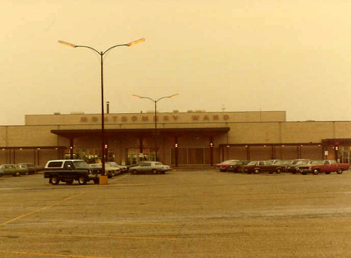Belvedere Mall, Waukegan, IL