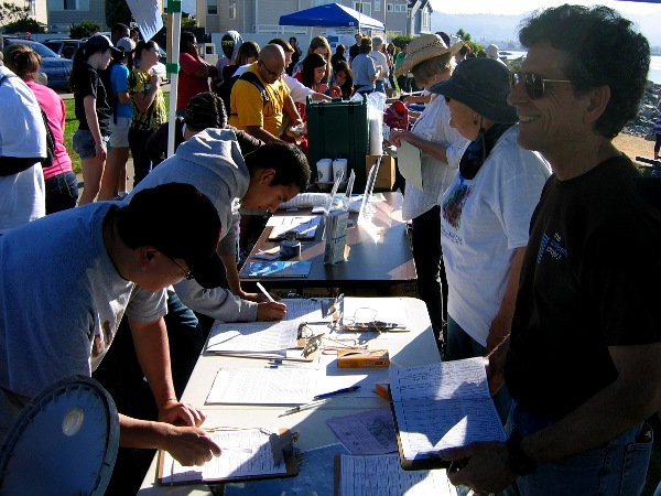 Coastal Cleanup Day, Richmond, California