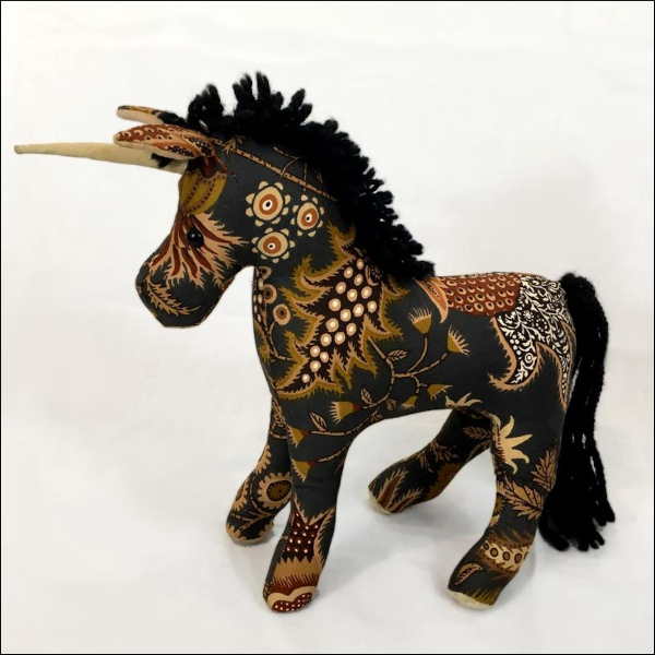 Carrie's Unicorn: textile art by Kathryn Bennett